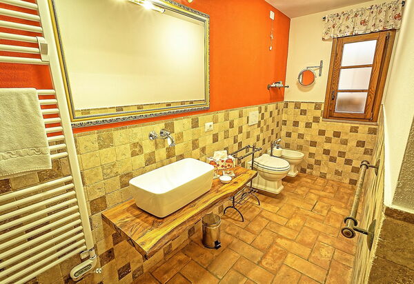 Villa Amadeo: Bathroom