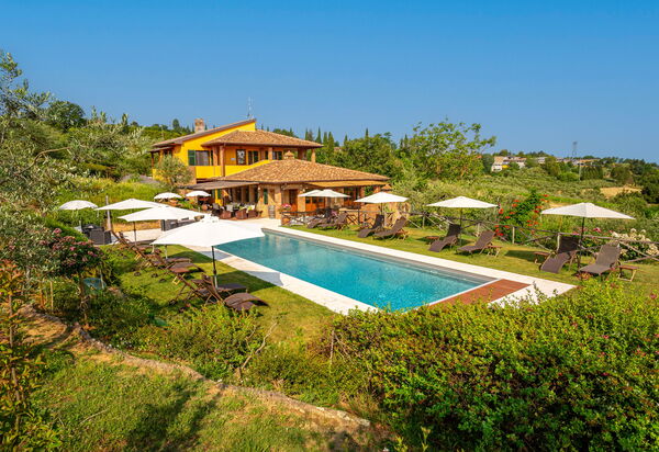 Villa Amadeo: Building Exterior, Garden, Outdoor, Pool, Scenic View, Summer