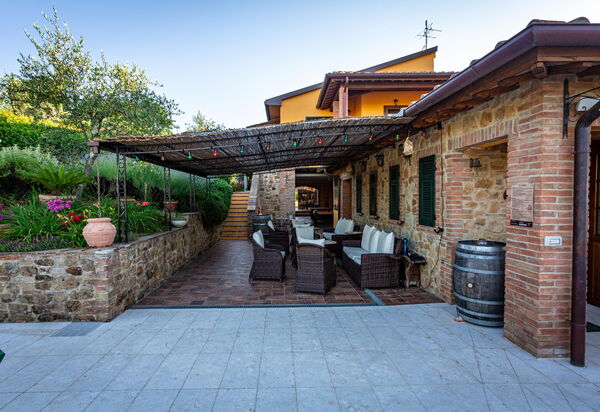 Villa Amadeo: Balcony / Terrace / Patio, Building Exterior, Outdoor