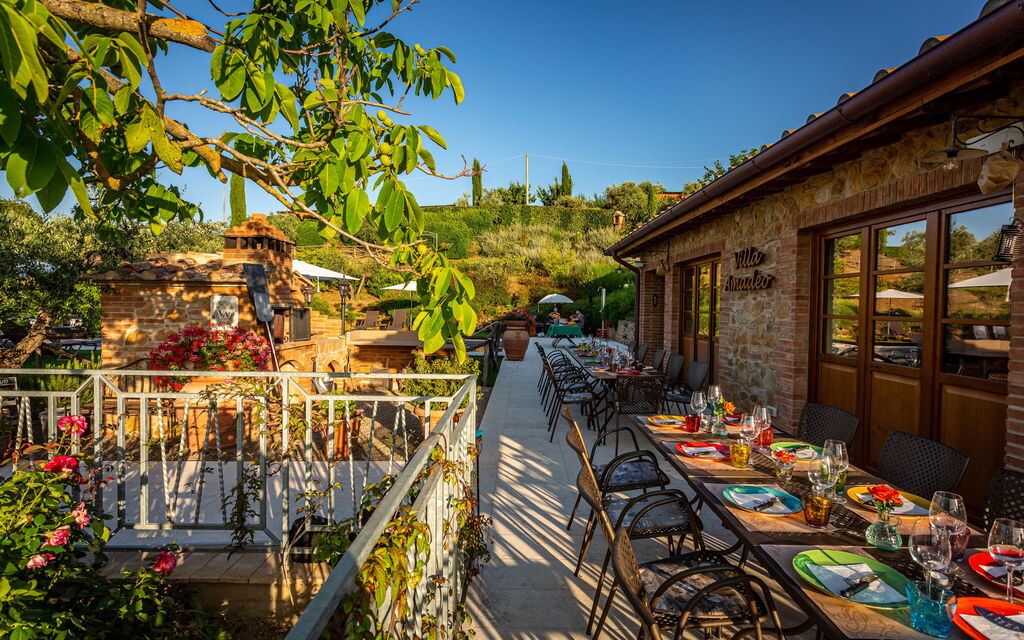 Villa Amadeo: Balkon / terras / patio, Buitenkanten, Buitenshuis