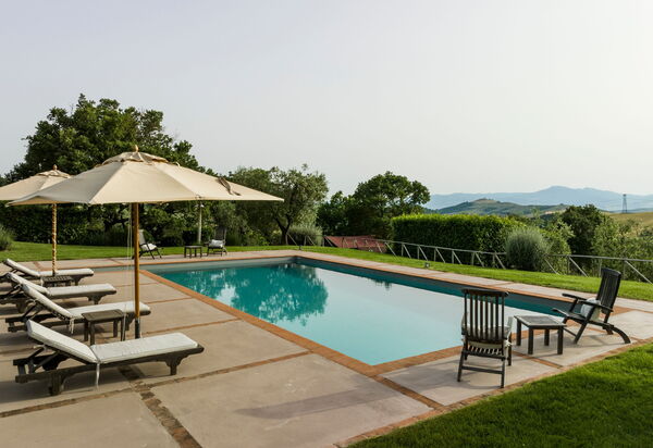 Villa Danilo: бассейн, Взгляды, Открытый, Сад, Экстерьеры