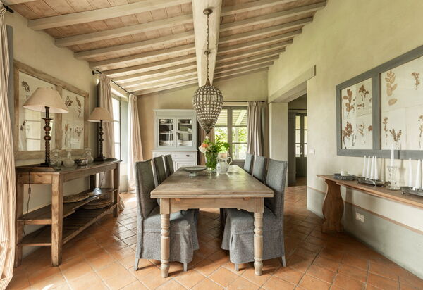 Villa Danilo: Столовая