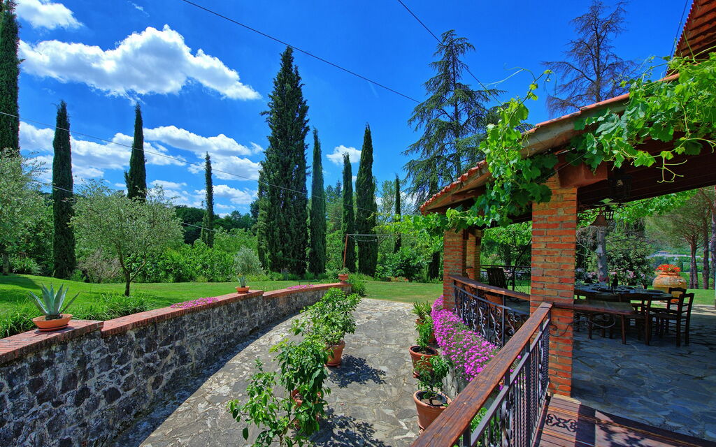Villa Lo Scoiattolo: Balcone / Terrazza / Patio