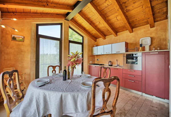 Casa Lucia: Esszimmer, Küche