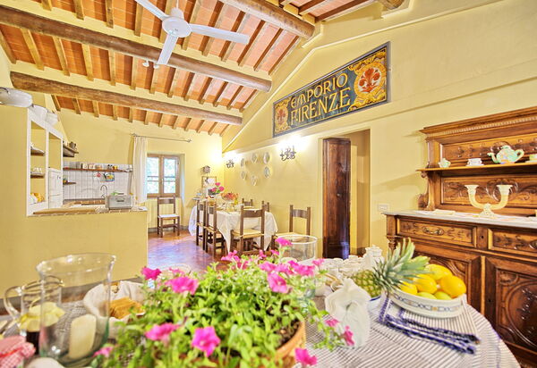 Villa Elisa: Esszimmer, Küche