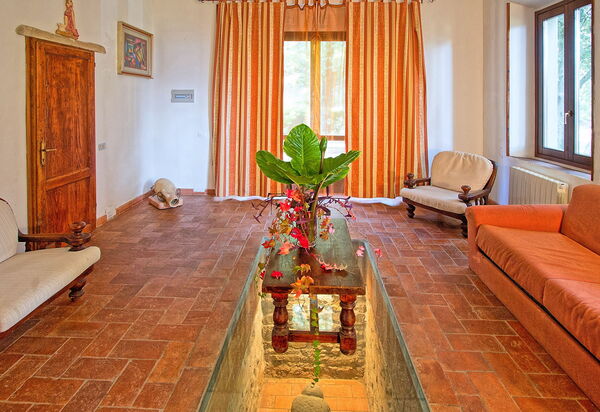 Le Querciolaie: Wohnzimmer