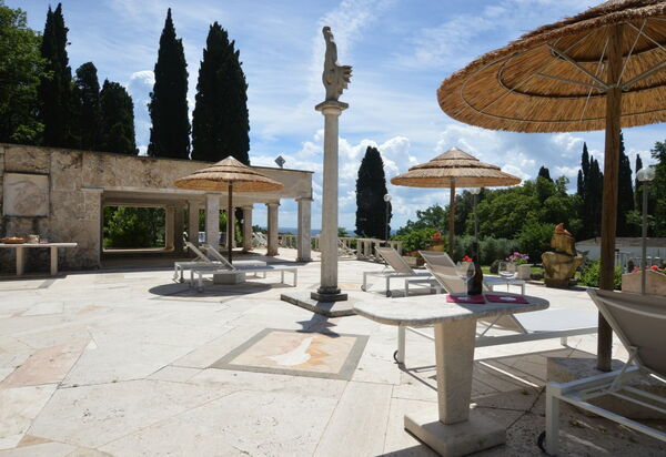 Le Querciolaie: Draussen