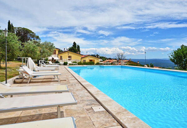 Le Querciolaie: Schwimmbad