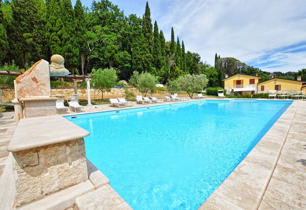 Le Querciolaie: Schwimmbad