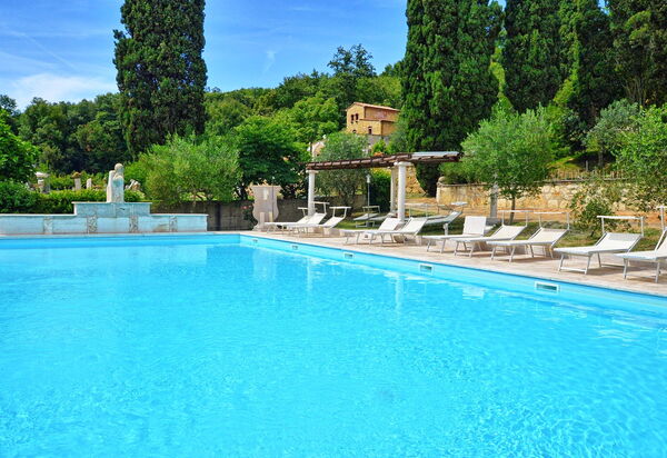 Le Querciolaie: Schwimmbad