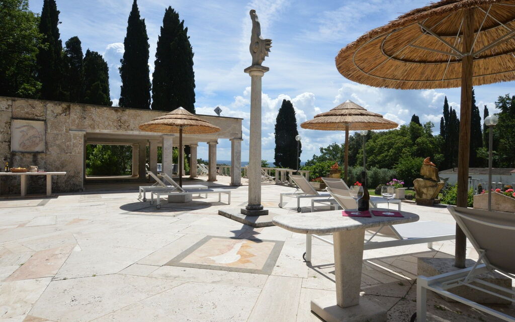 Le Querciolaie: all'aperto