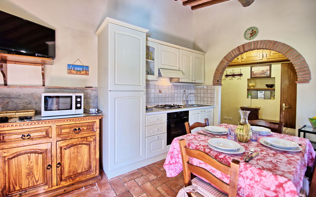 Il Salice: Dining Room, Kitchen, Living Room