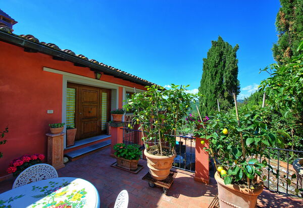 Casa Vania: Draussen, Garten