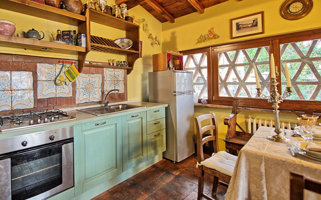 Casa Vania: Dining Room, Kitchen