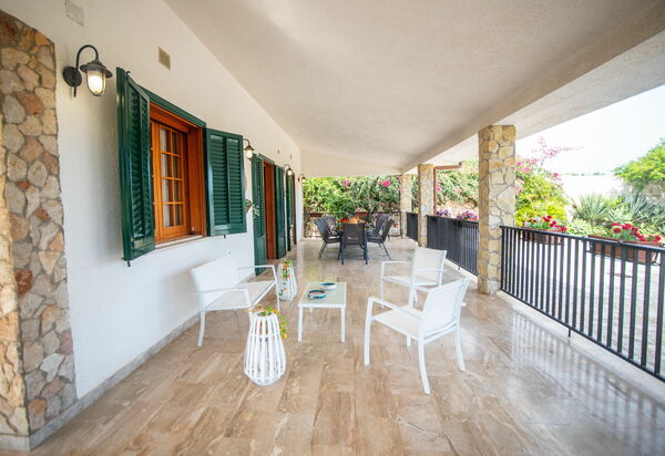 Villa Contrada: Balcon / Terrasse / Patio