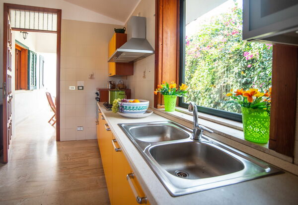 Villa Contrada: Cuisine