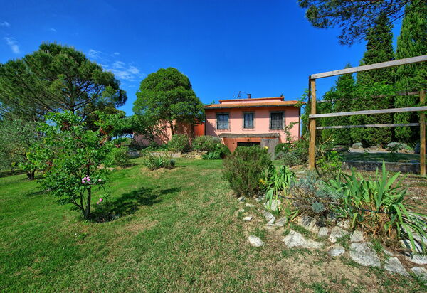 Casa Cipressi: Сад