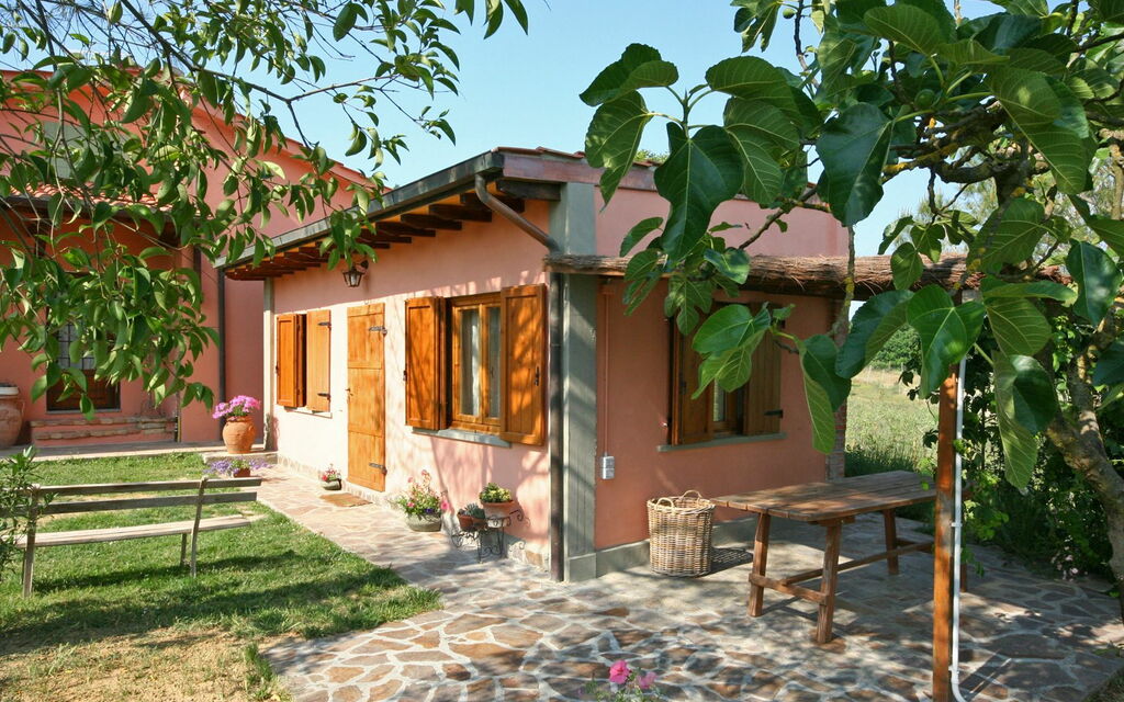 Casa Cipressi: Building Exterior