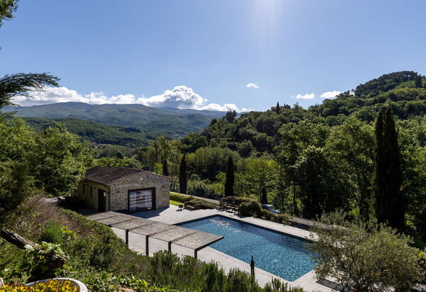 Villa Casentino: Schwimmbad