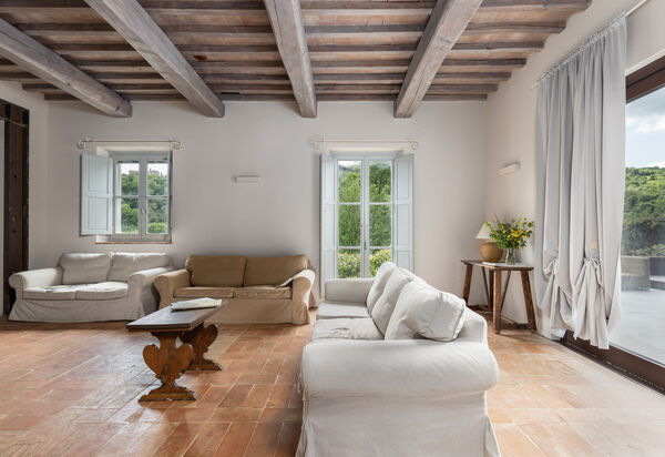 Villa Casentino: Wohnzimmer