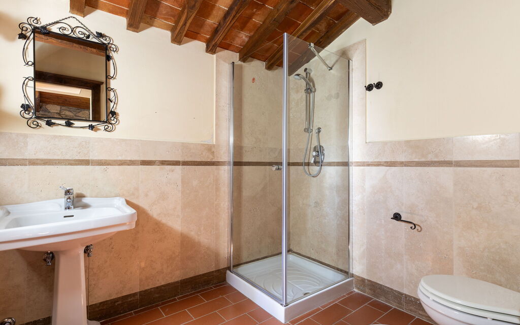Villa Casentino: Bathroom
