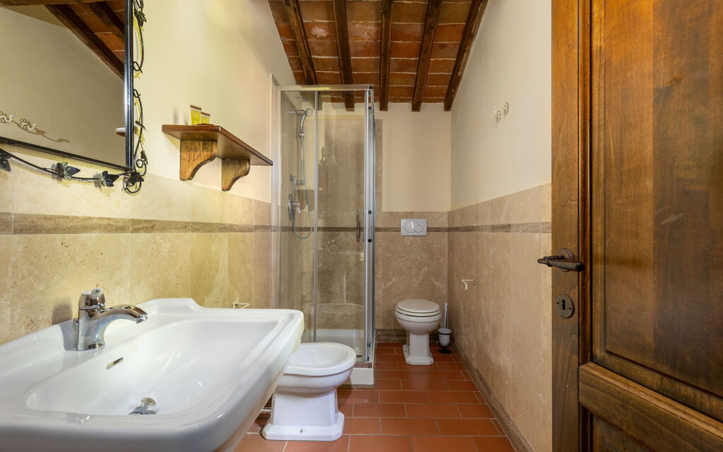Villa Casentino: Bathroom