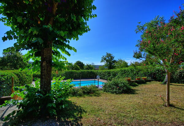 Casale Ambra: Сад