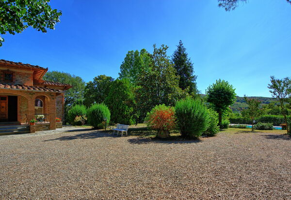 Casale Ambra: Сад