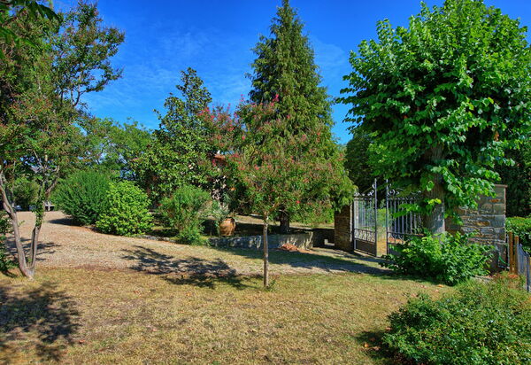 Casale Ambra: Открытый, Сад