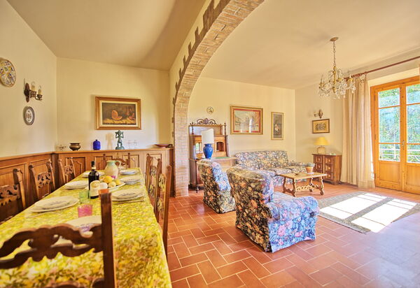 Casale Ambra: Столовая