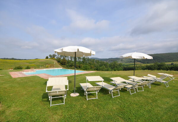 Villa Gaeta: Garden, Pool
