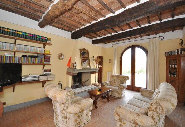 Villa Gaeta: Living Room