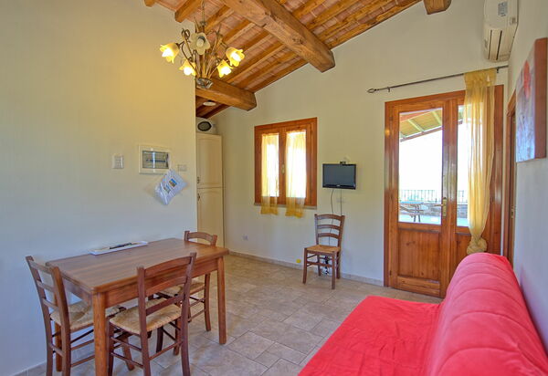 Villa Roberto: Salle à manger, Salon