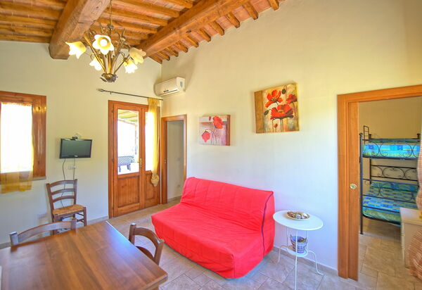 Villa Roberto: Salle à manger, Salon