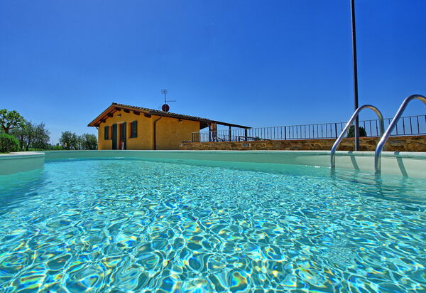 Villa Roberto: bassin