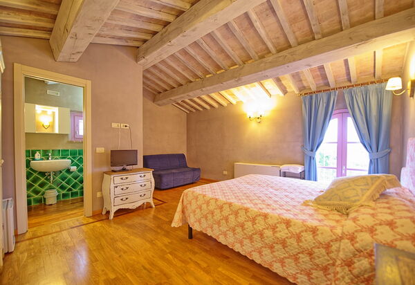 Villa Marginone: Bedroom