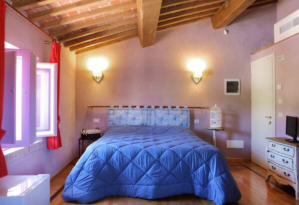 Villa Marginone: Bedroom