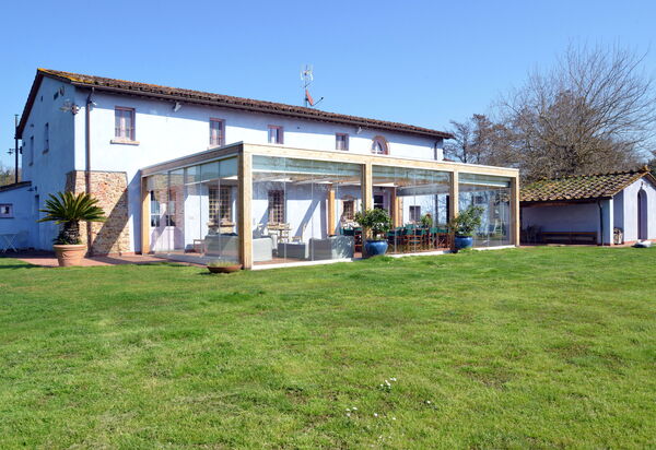 Villa Marginone: Building Exterior, Garden, Outdoor