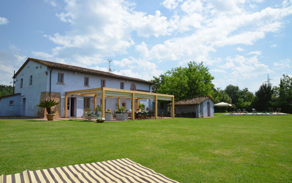 Villa Marginone: Building Exterior, Garden, Outdoor