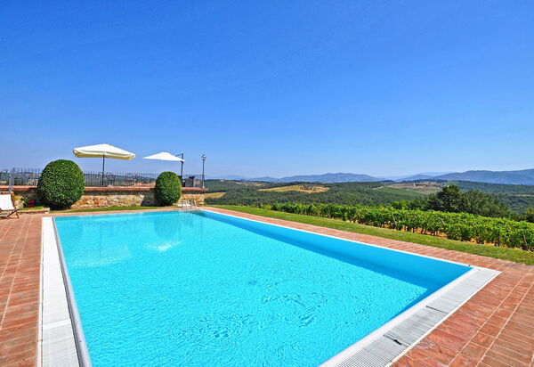 Tenuta: бассейн