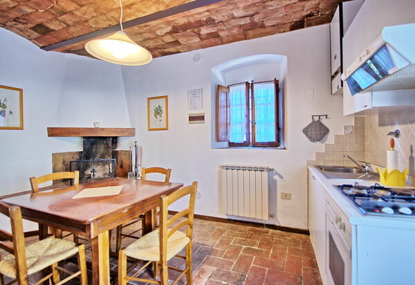 Tenuta: Кухня, Столовая