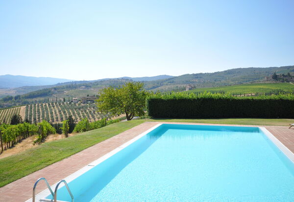 Tenuta: бассейн