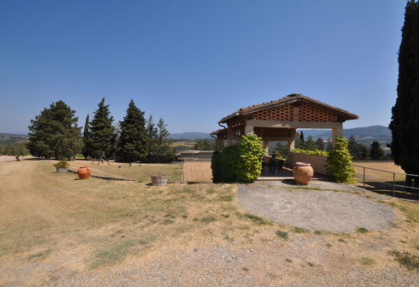 Tenuta: Открытый