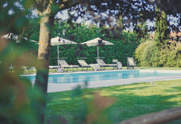 Villa Cassia: бассейн, Открытый