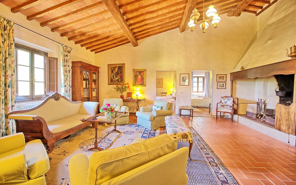 San Carlo: Living Room