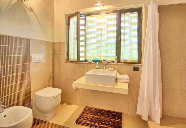 Villa Diletta: Ванная комната