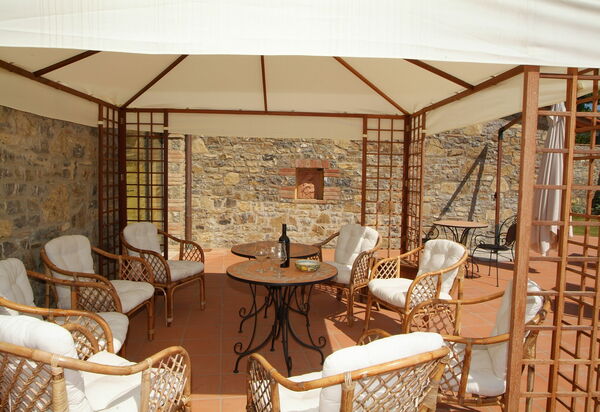 Villa Barbischio: Altan / terrasse / gårdhave, Udendørs