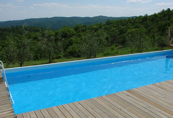 Civitella: бассейн