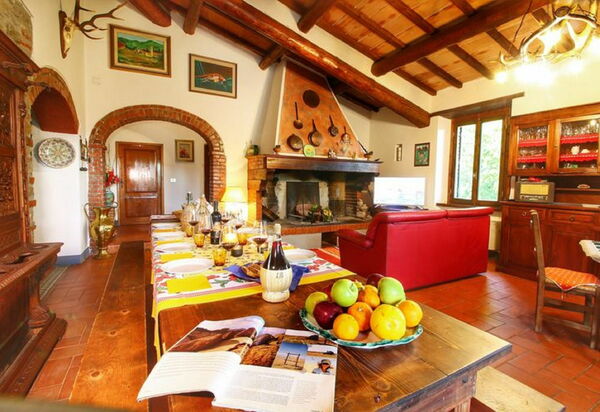 Civitella: Гостиная, Столовая