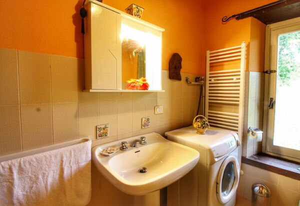 Civitella: Ванная комната